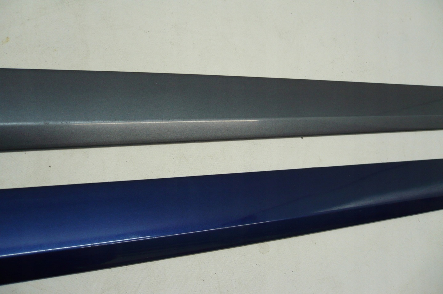 OPEL ASTRA H III 3 moulding door right front