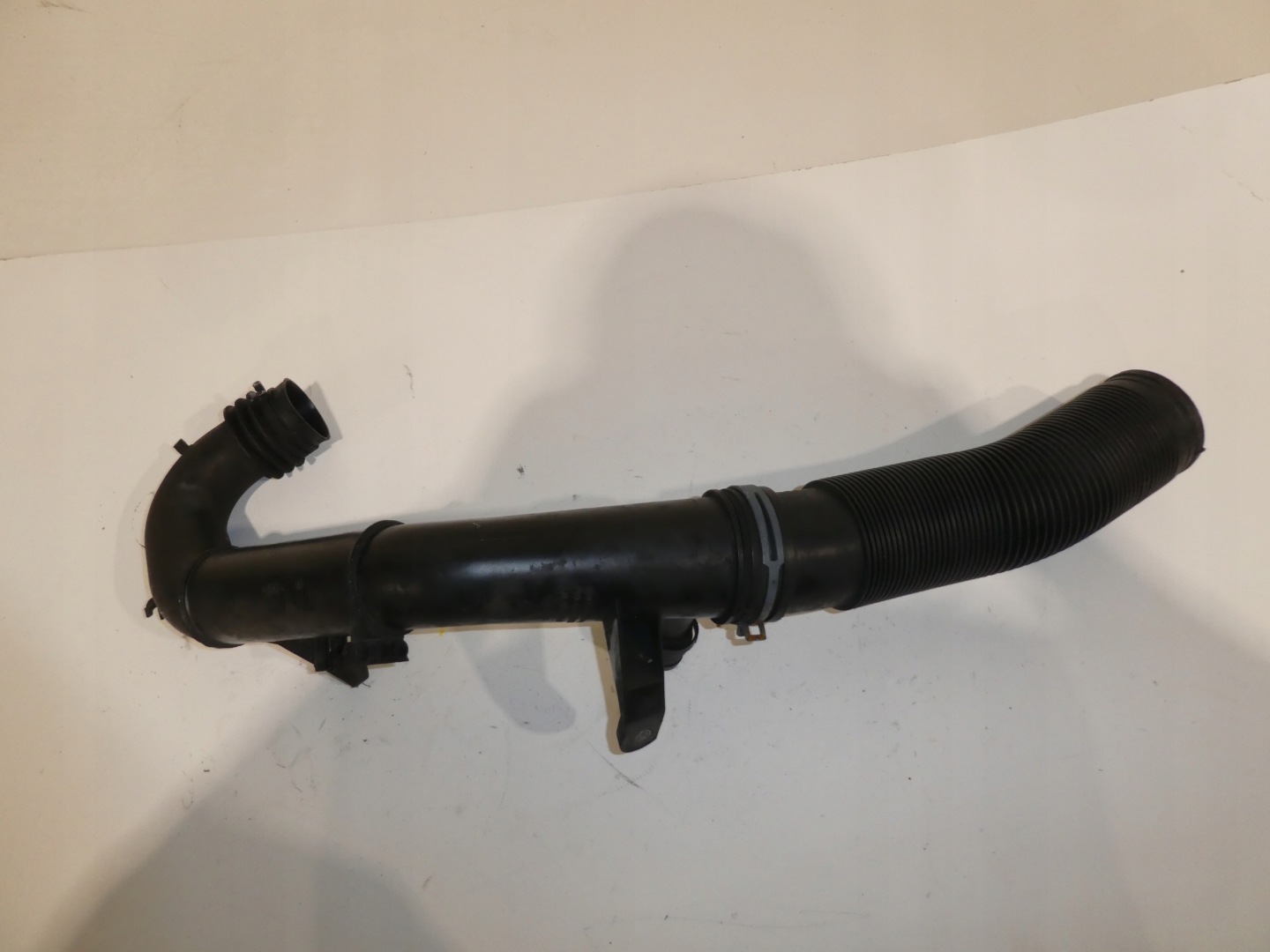 trouba hadice intercoolera VW GOLF IV 1J0129654Q