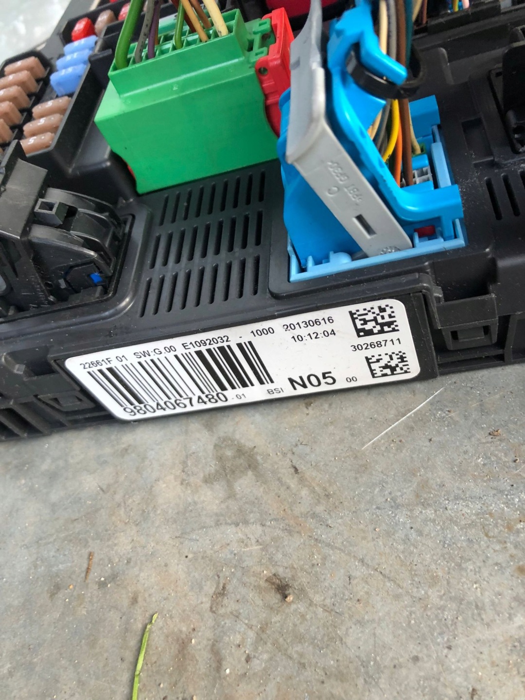 module BSI C4 PICASSO II 1.6 E-HDI 9804067480 – 01
