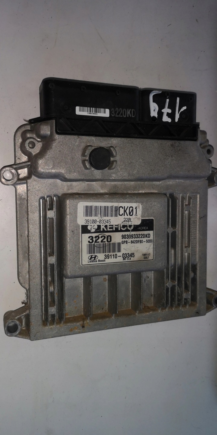 Computer ECU HYUNDAI I20 39110-03345 9030933220KD