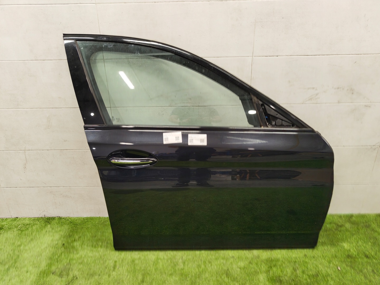 BMW 5 G30 door right front 475 SHADOWLINE KEYLESS