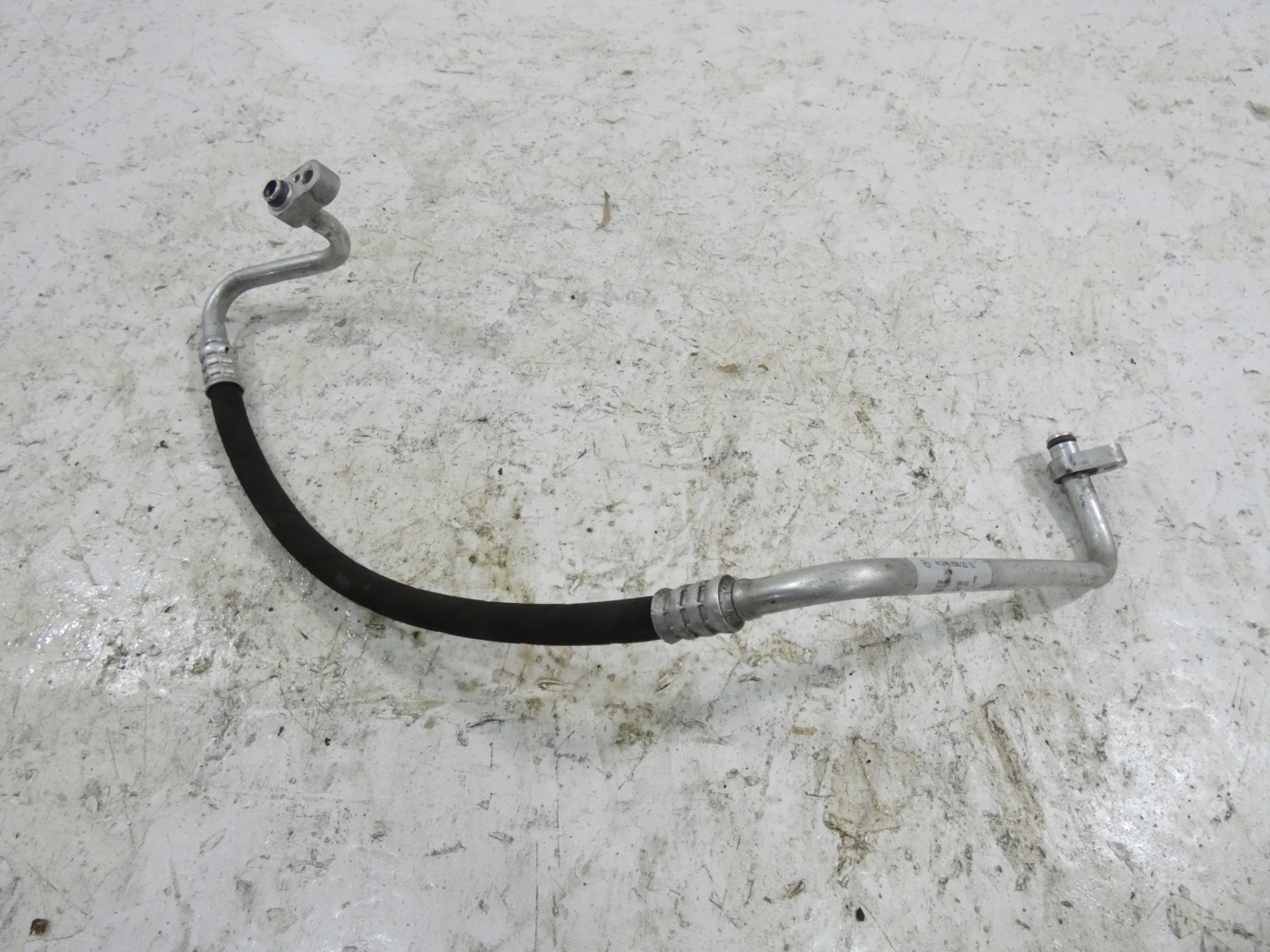 Mercedes crijevo prijenos klimatizacije A2468302215