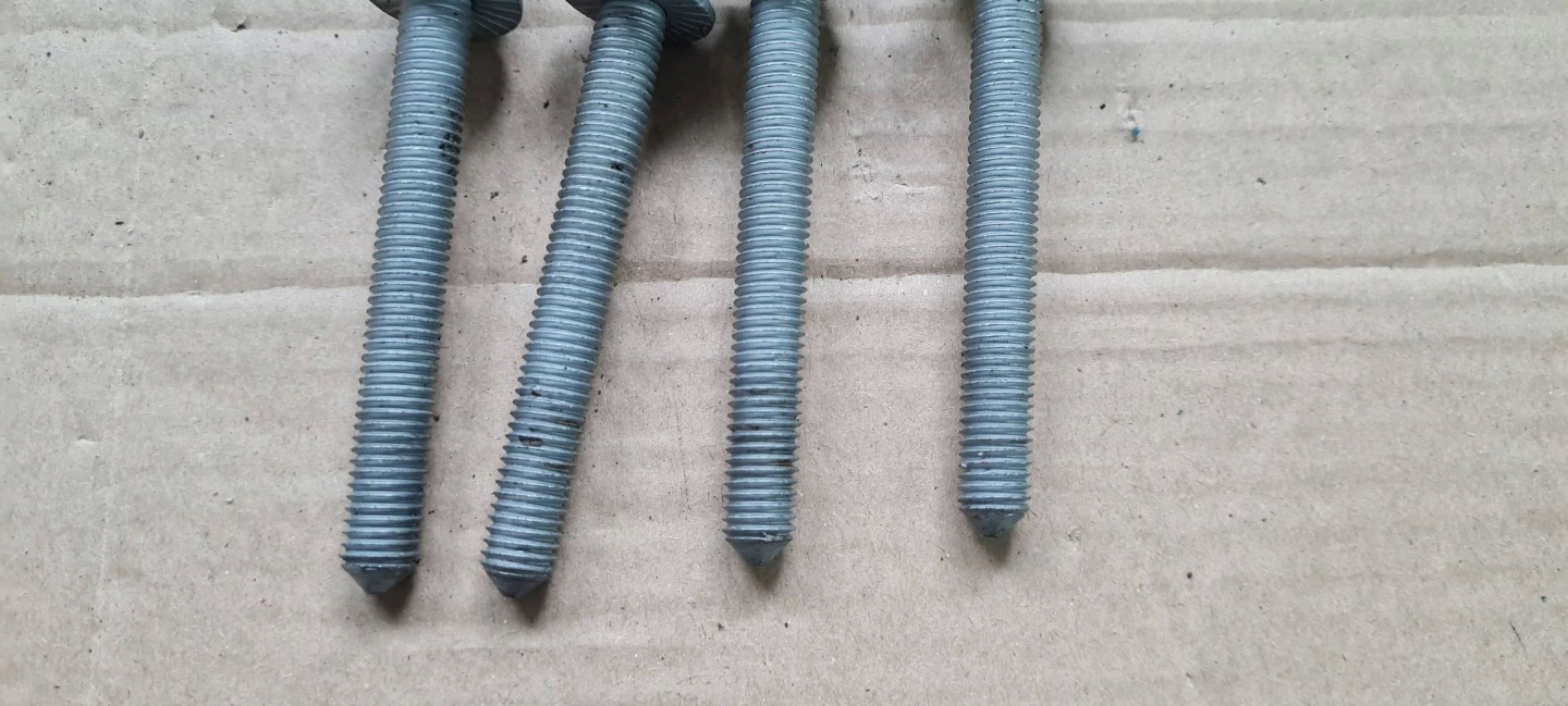S4 B9 8W A4 screws springing SANEK axle beam front KOLYSKI siders A5 8W S5