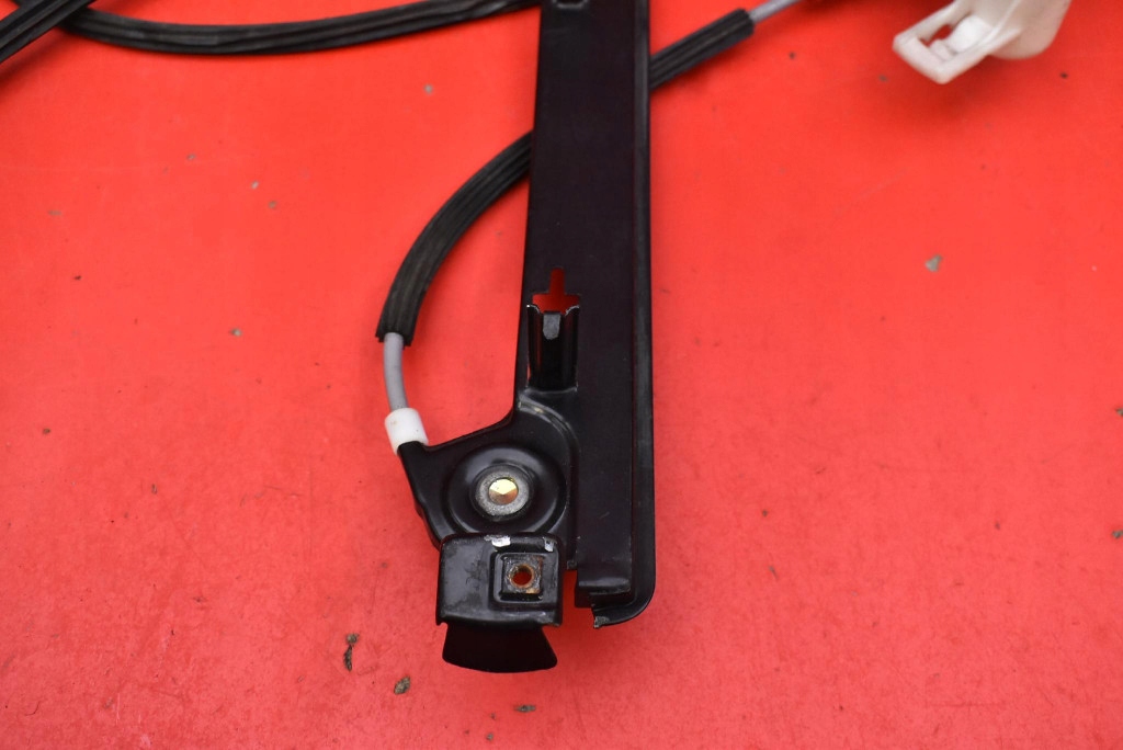 window regulator left front EU 5P0837401A SEAT ALTEA 04-09