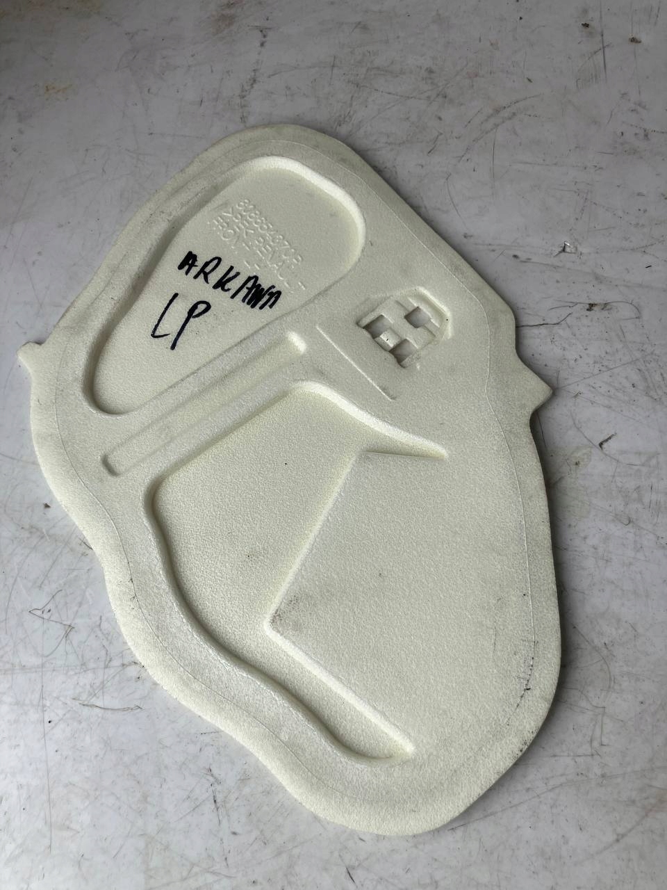 soundproofing door left front RENAULT ARKANA 808654370R