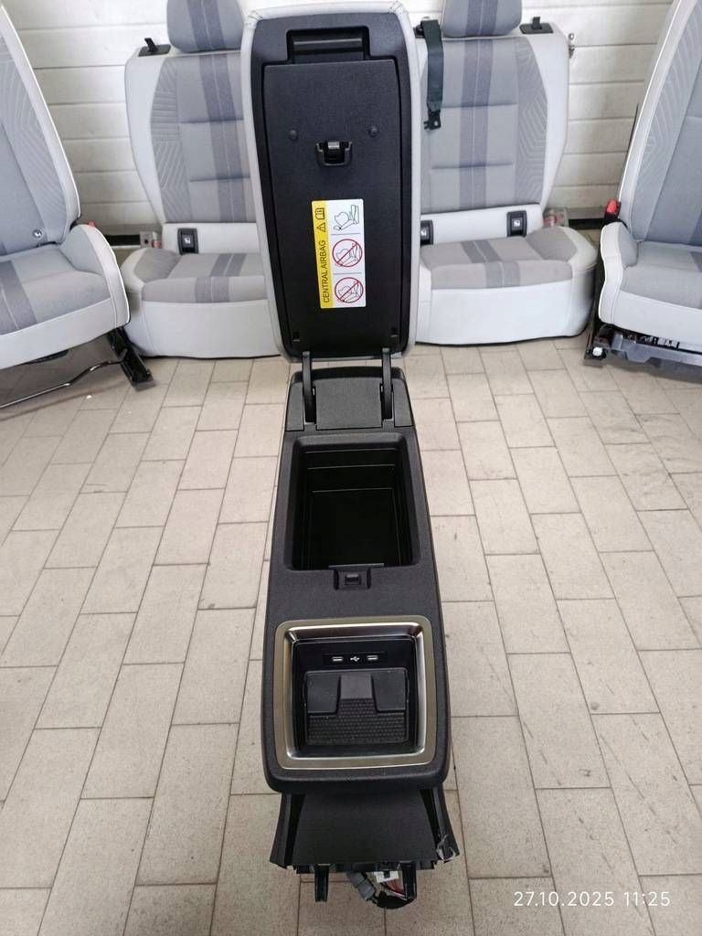 Komplet Sitze z boczkami Renault Scenic E-Tech V