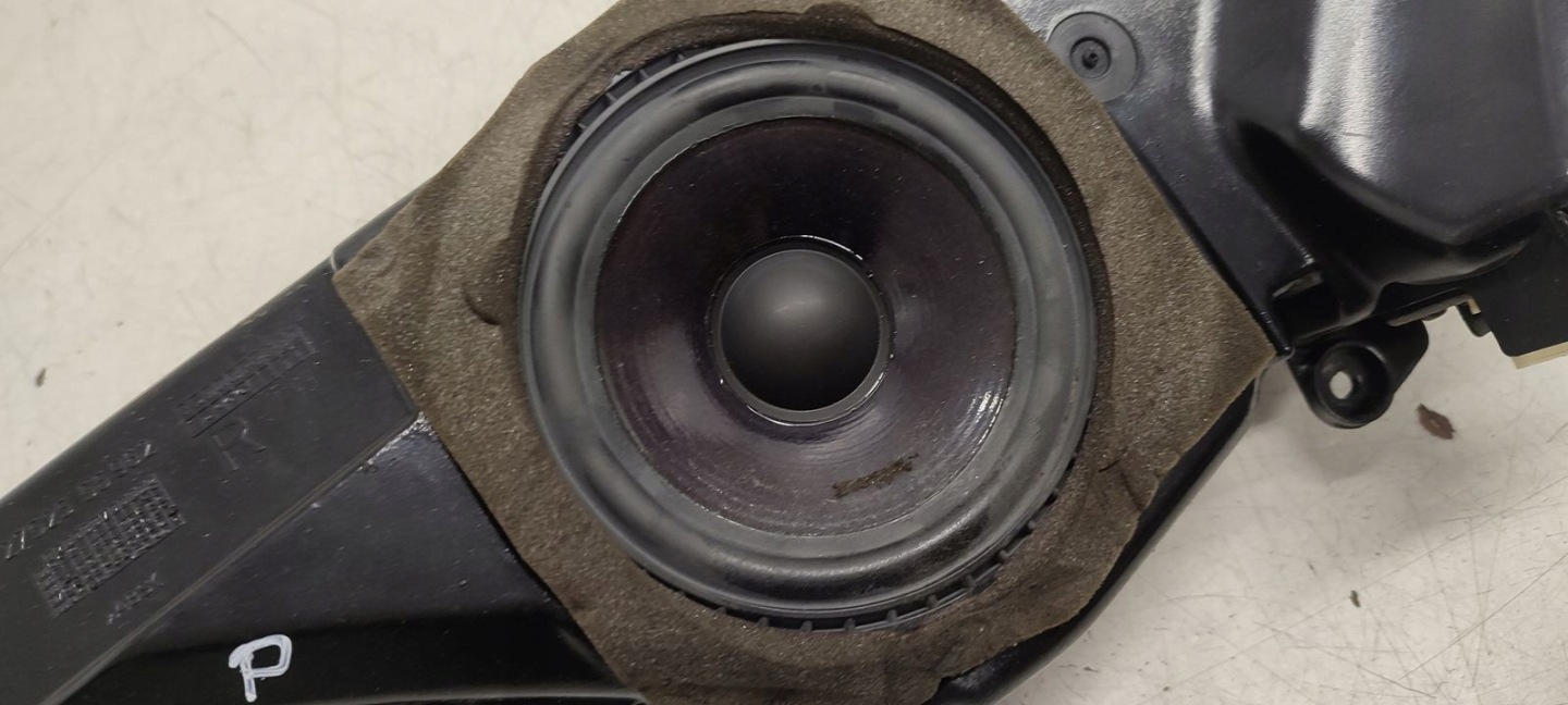 speaker speakers right front BMW E39 LIFT 3,0TD kombi
