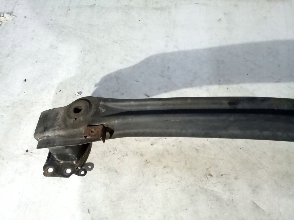 Seat Altea greda ispod branik prednji dio