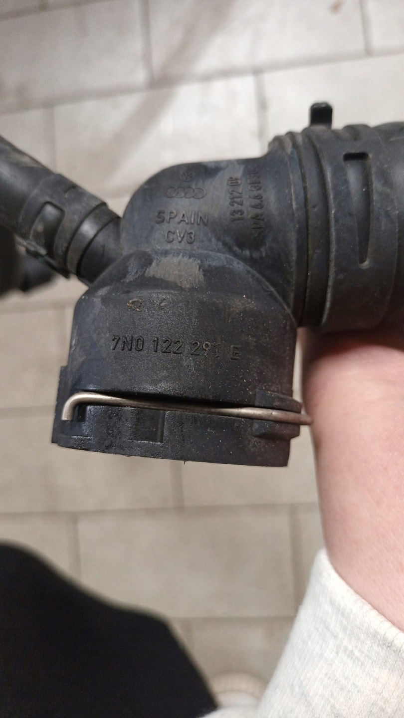 pipe hose of the engine SHARAN 7N0122291E 7N0122101AD