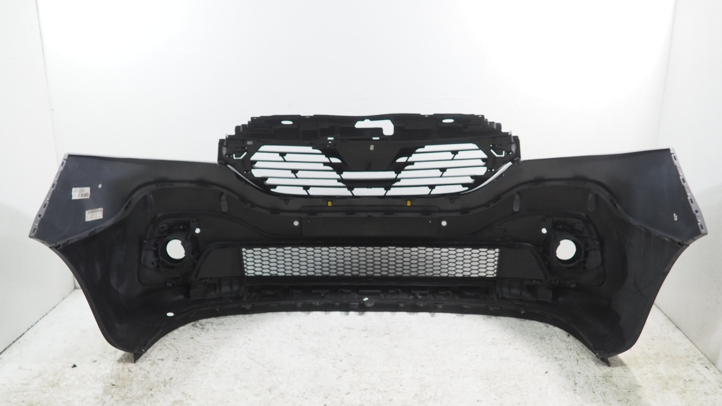 Renault Trafic III bumper front front 620223380R