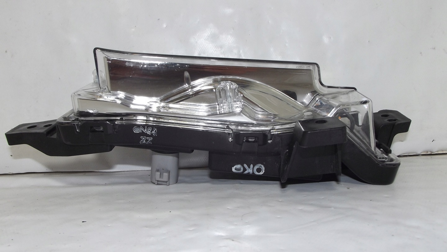 Suzuki Vitara II LED DRL right front 7557 00RL