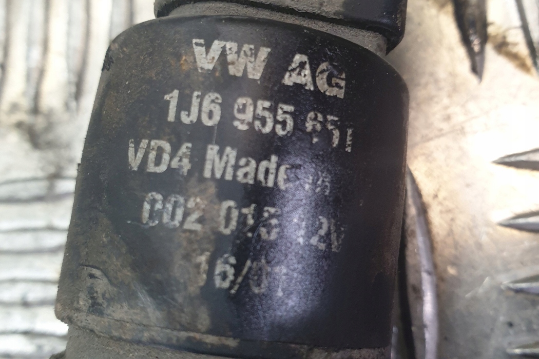 engine washers VOLKSWAGEN GOLF IV 1J6 955 651