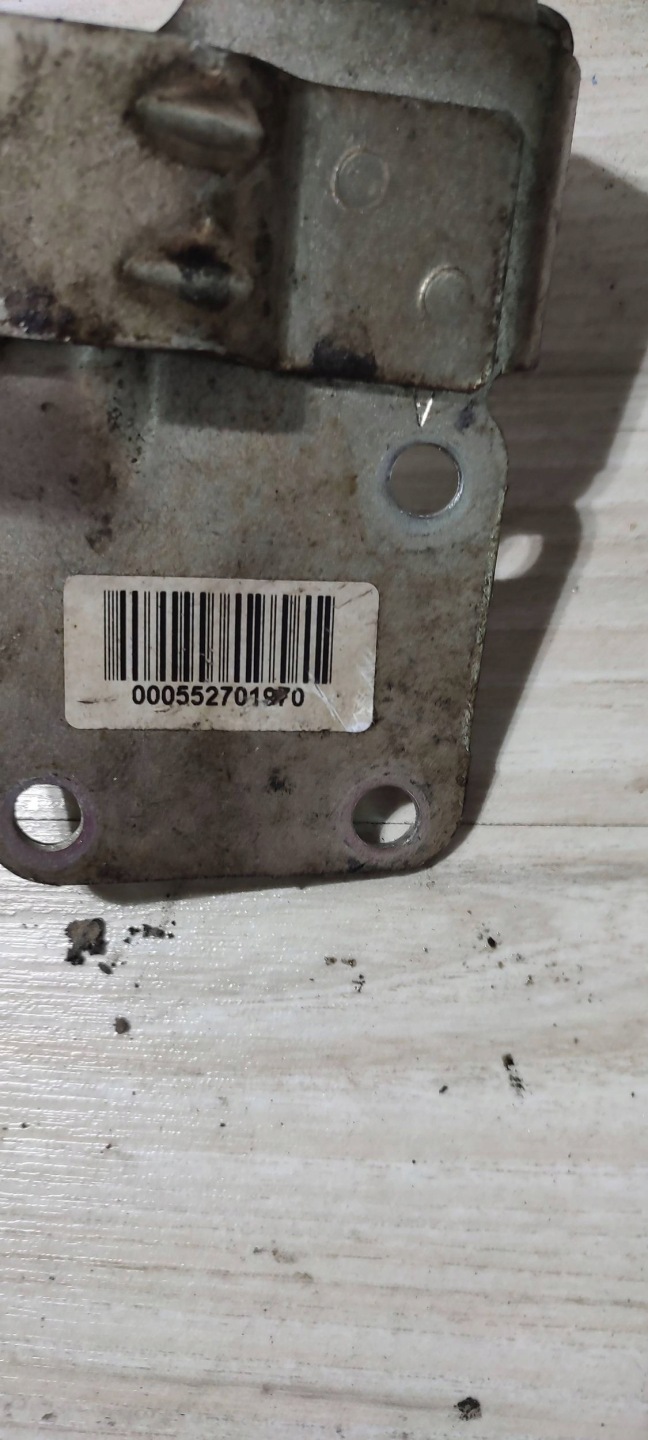 Fiat Tipo 2018 holder bracket