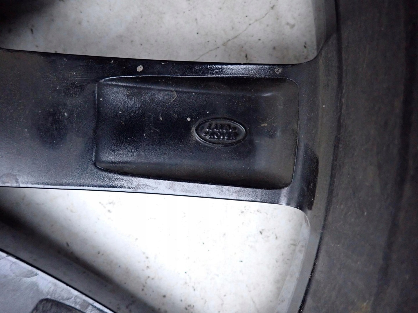 LAND ROVER J8A2-1007-LA 8,5Jx21 21" disk