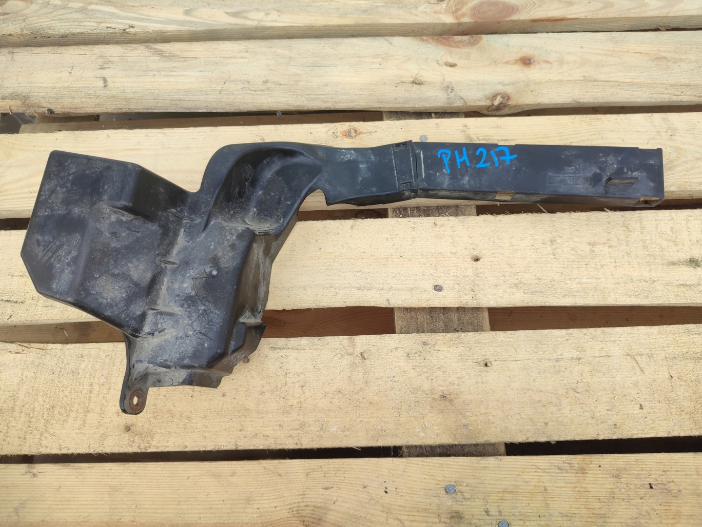 VW GOLF VI obal kryt POMPY ABS 1K1614321B