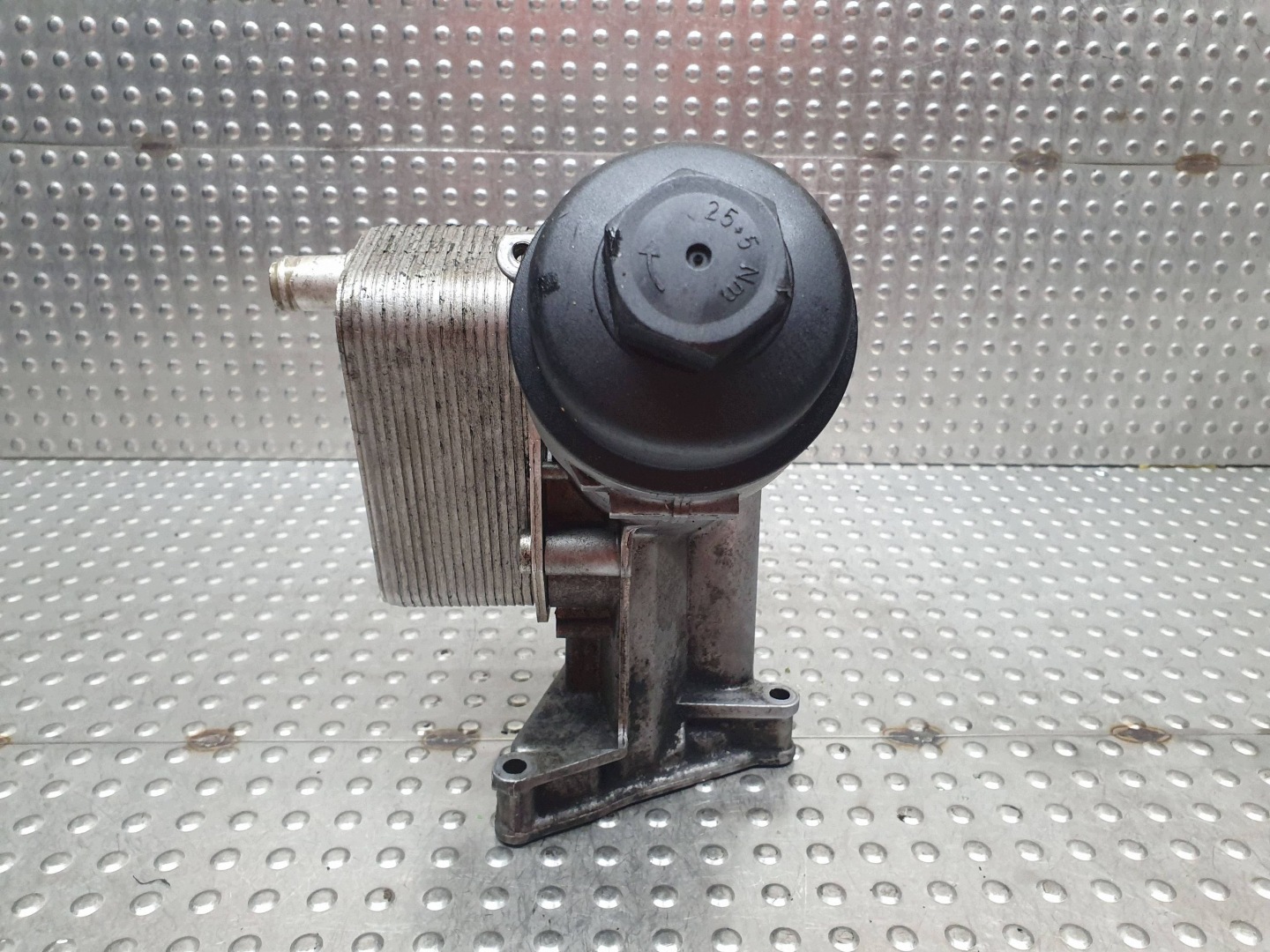 oil filter holder radiator 7787072 BMW E46 E87 E90 E60 X3 E83 2.0D M47