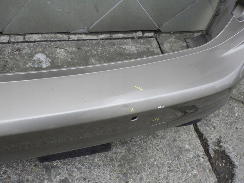 FORD FOCUS MK4 IV KOMBI 18- Stoßstange hinten