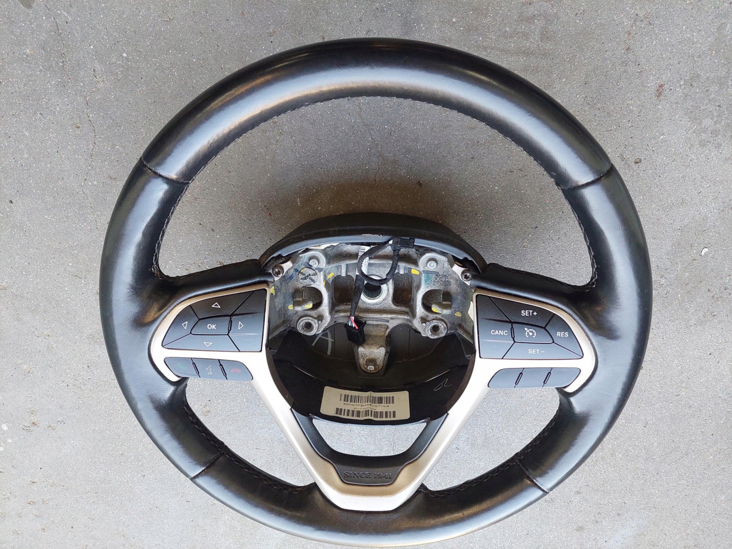 lenkrad MULTIFUNKCJA JEEP CHEROKEE KL