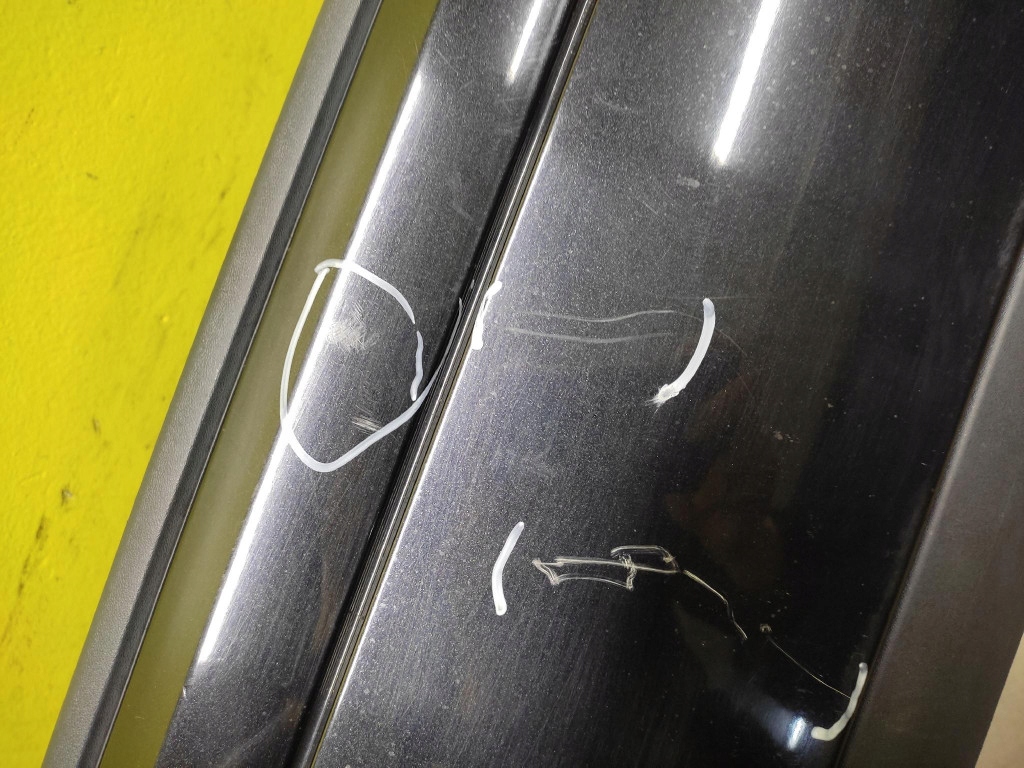 VOLVO V50 bumper rear part LAKIER 452-46