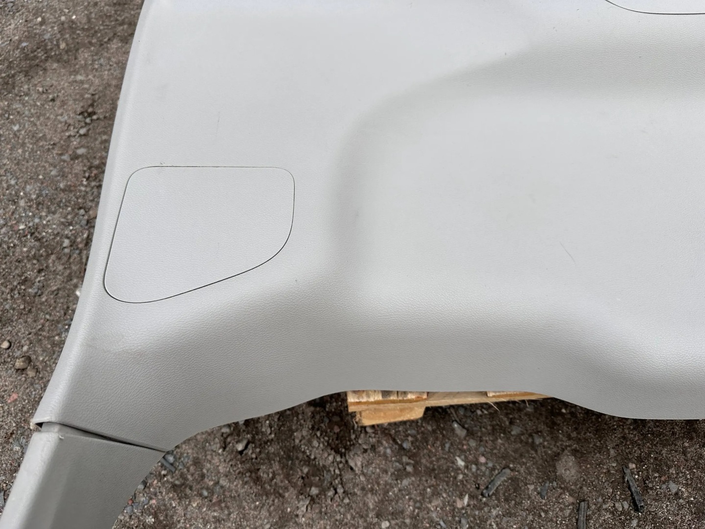 side cover bonnet boot side frame Chrysler Pacifica 2017 - 2021