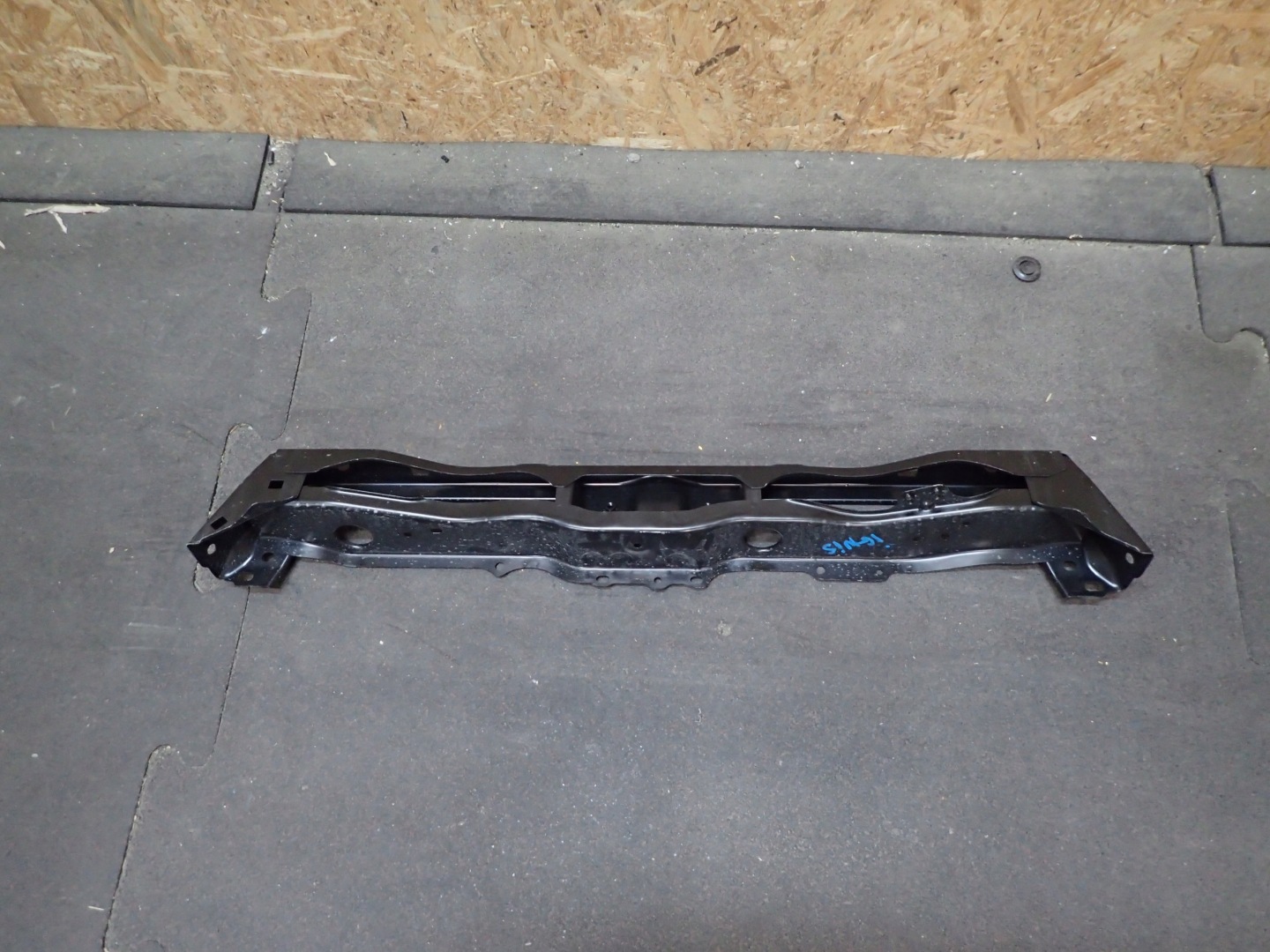 SUPPORT PANEL FOR RADIATORS SUZUKI IGNIS 16