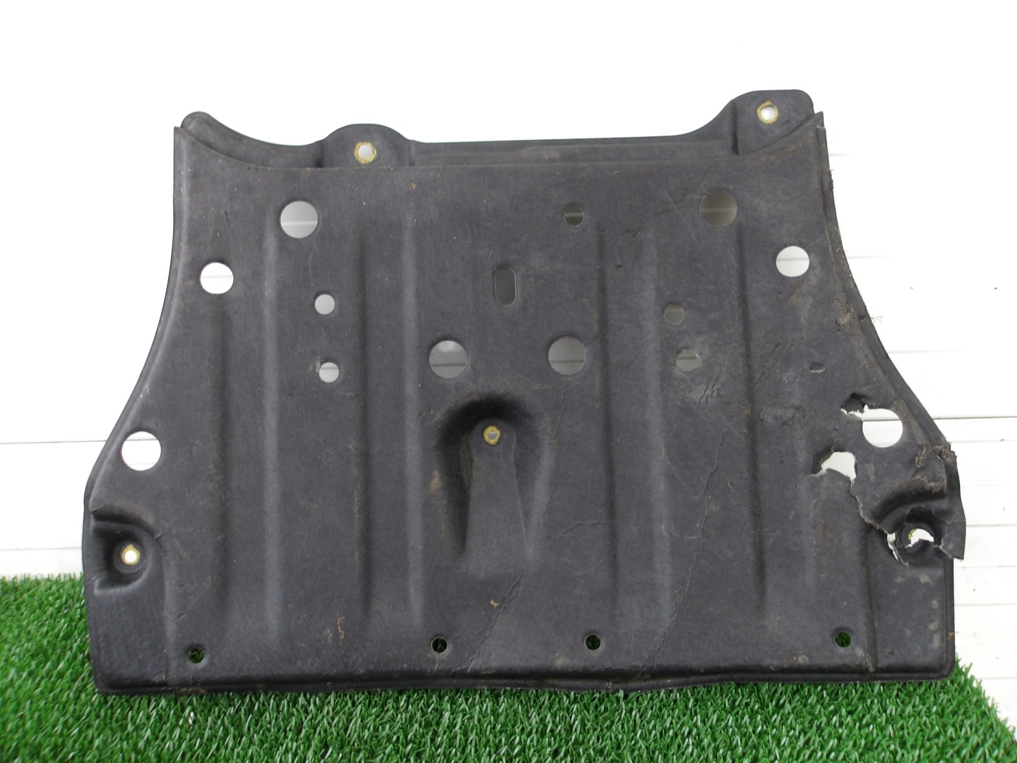 KIA SORENTO IV 20-23 cover below engine cover OE
