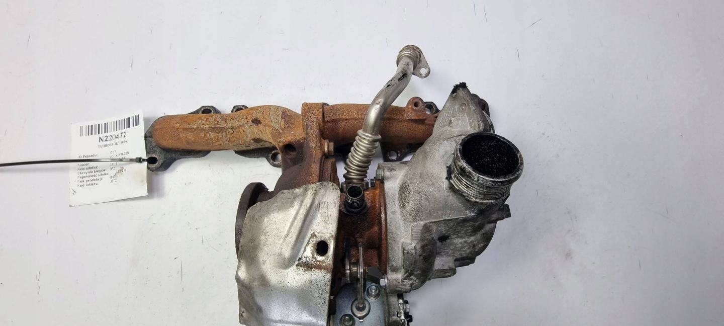 turbo 04L253010T VOLKSWAGEN PASSAT B8