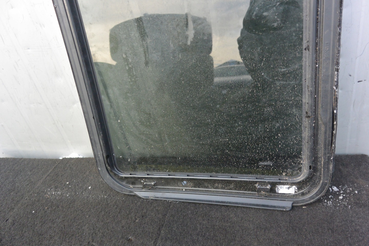 FENSTER SCHIEBEDACH MASERATI QUATTROPORTE VI 2013
