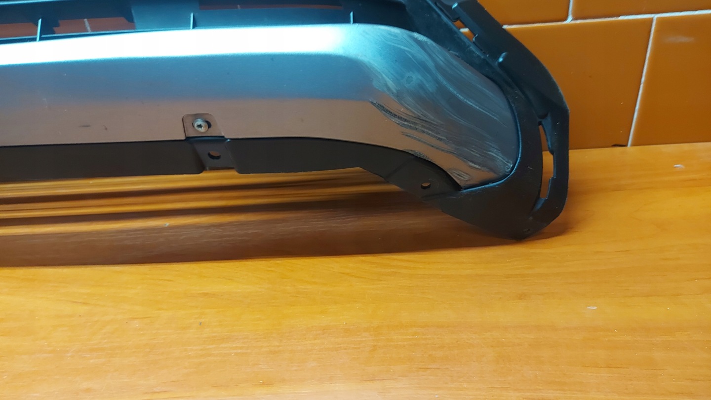 grid of a bumper central front front TOYOTA PROACE CITY OPEL COMBO E 18