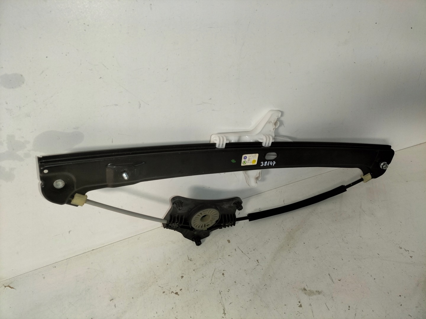 window regulator door tylnych rear part left SKODA SCALA 19