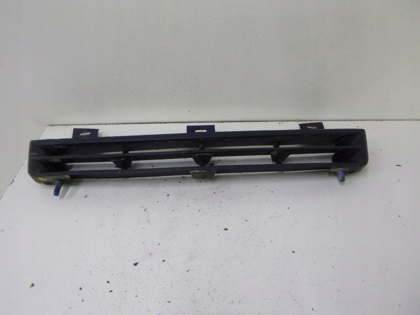 GRILLE OPEL KADETT E258 CABRIO 1990