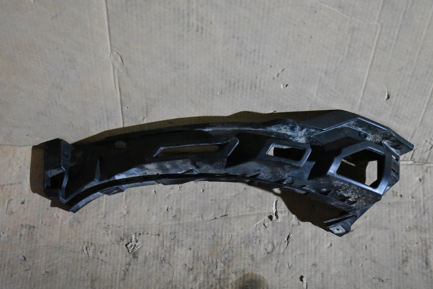 IDEALNY bumper bracket rear right PORSCHE PANAMERA 971 1