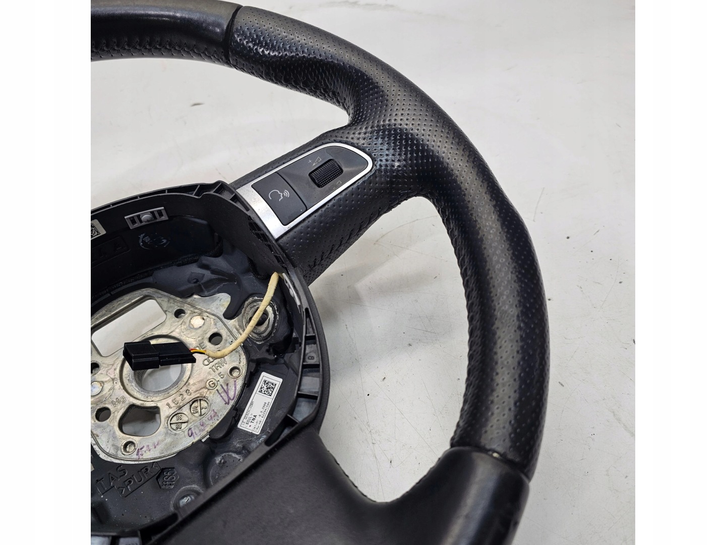 lenkrad Leder MULTIFUNKCJA AUDI A6 C6 A8 D3 LIFT 4E0419091DB