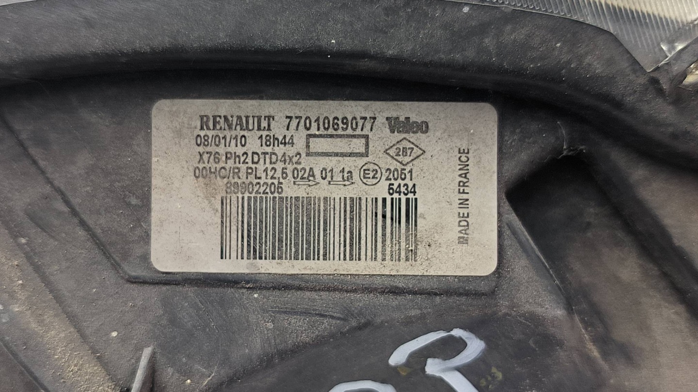 light right front 7701069077 RENAULT KANGOO and LIFT