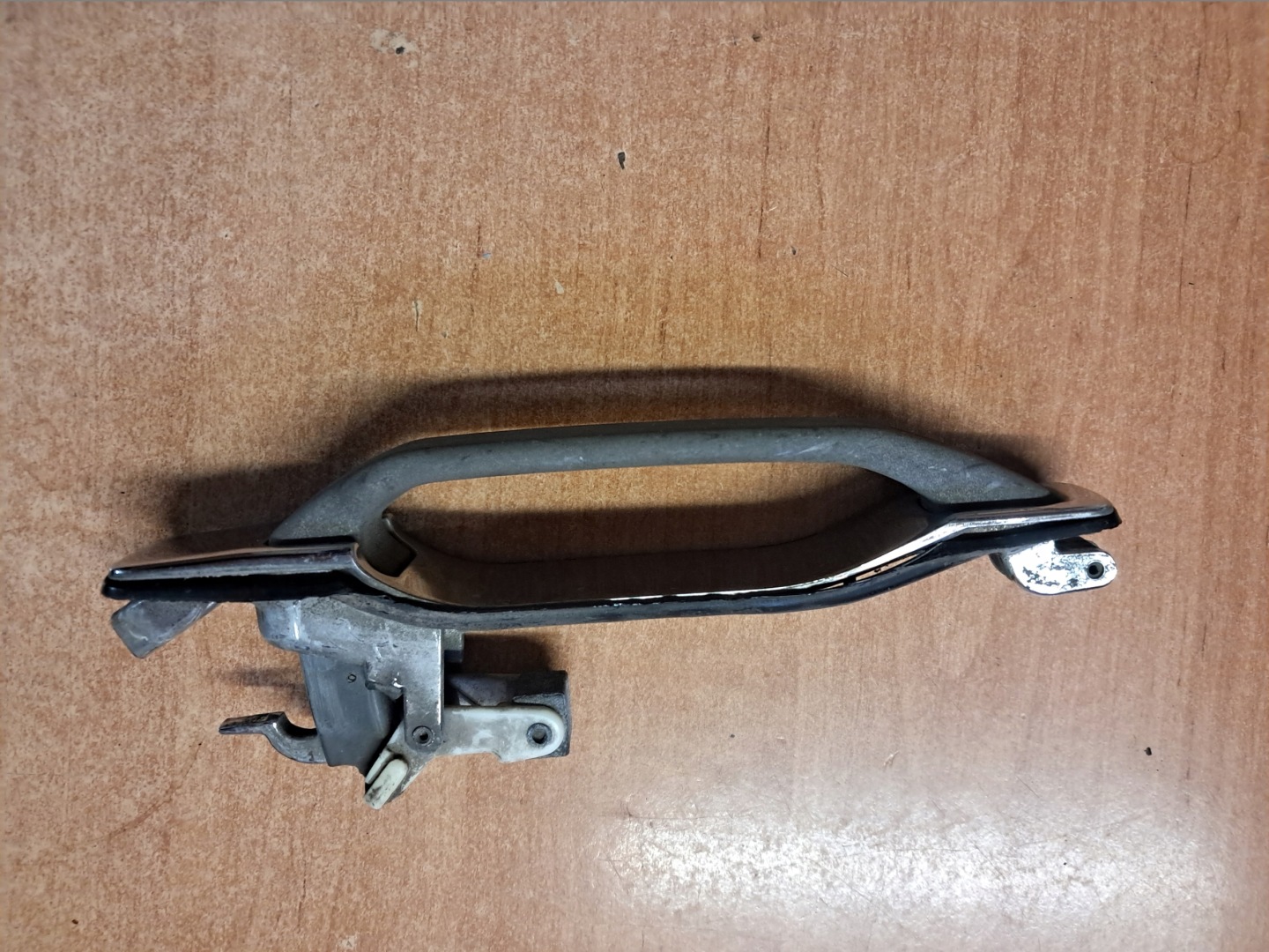 handle rear MERCEDES W126 SE SEL SEC 1267608159