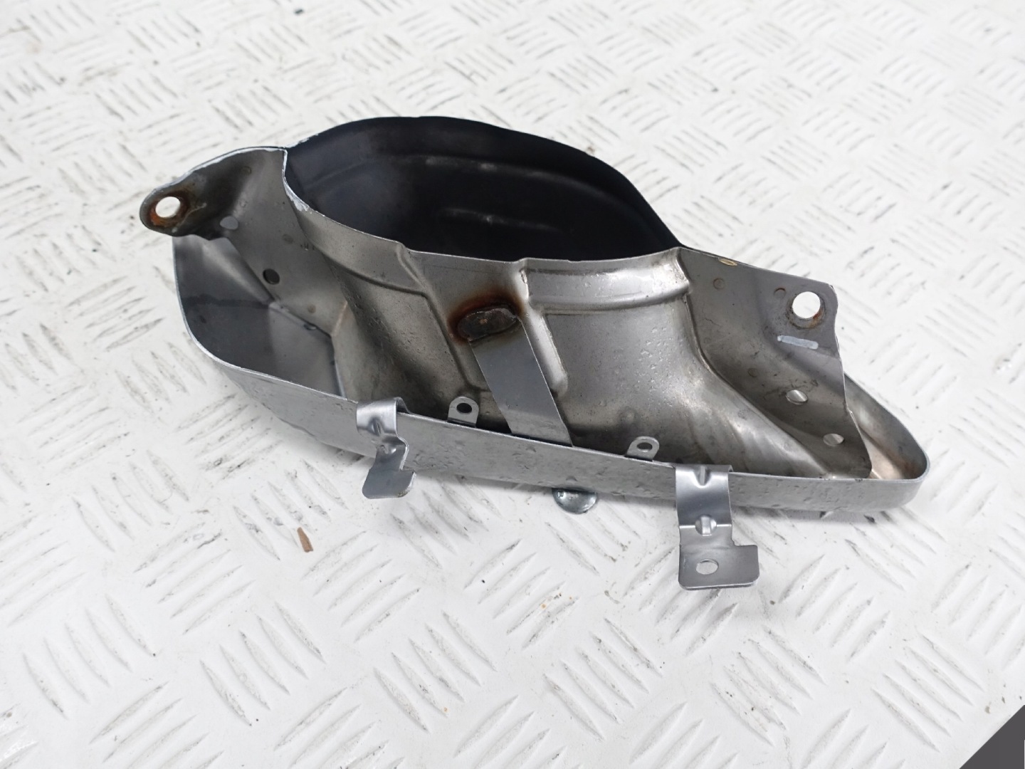 BMW X5 G05 X6 G06 pipe end exhaust pipe left bumper rear part