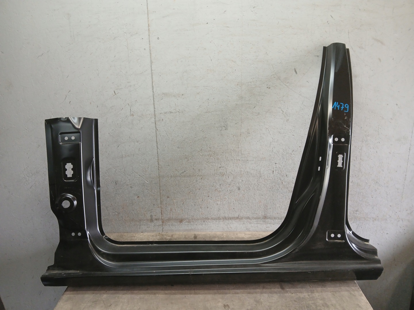 threshold left SEAT LEON IV 4 5FE809605B