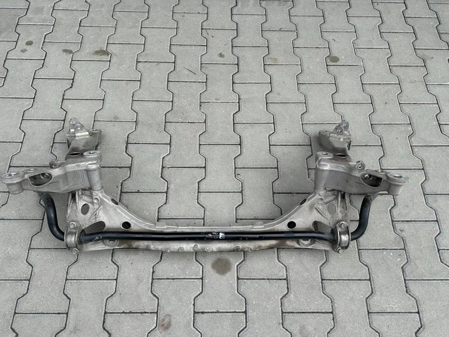 Porsche 911 991.2 3.0 DCH 4S 9P1505105B axle beam rear. sider 99133115210