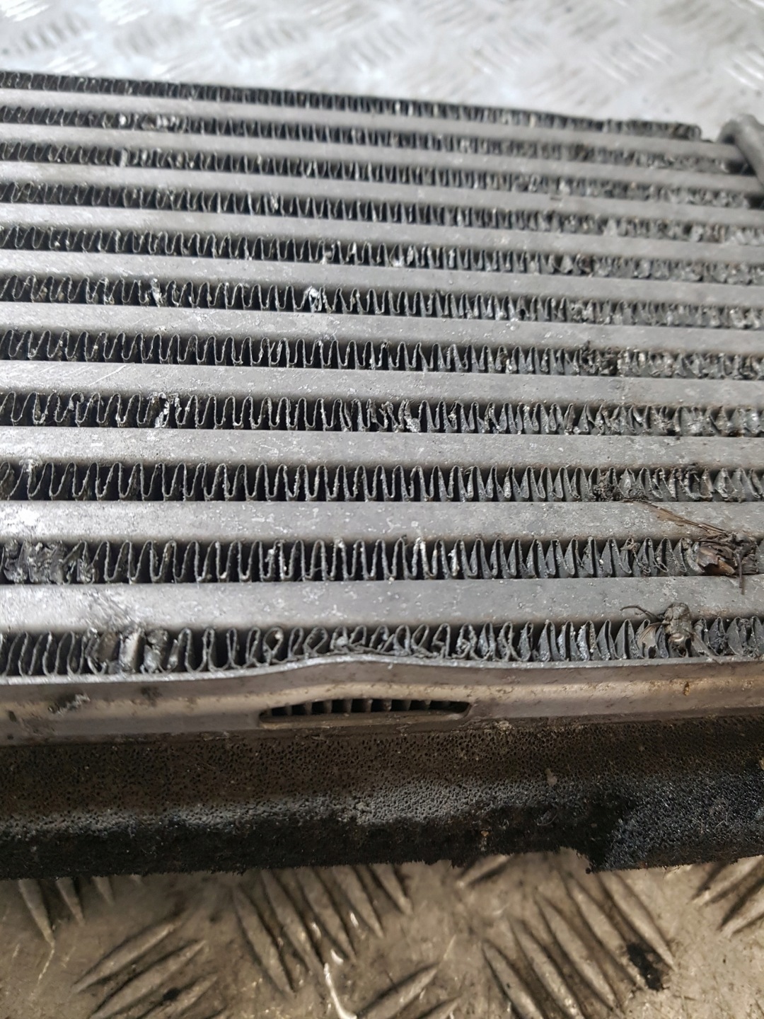 INTERKULER INTERCOOLER FORD FIESTA MK 7 8V51-9L440-AE