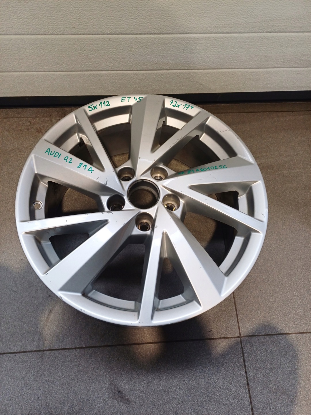 disk disk AUDI Q2 81A 17 5X112 ET45 7J NR 81A601025C