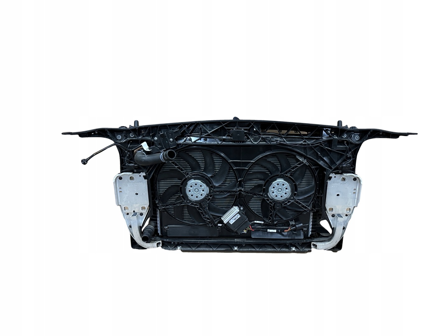 AUDI A6 4G C7 2.0TDI bar, wall radiator