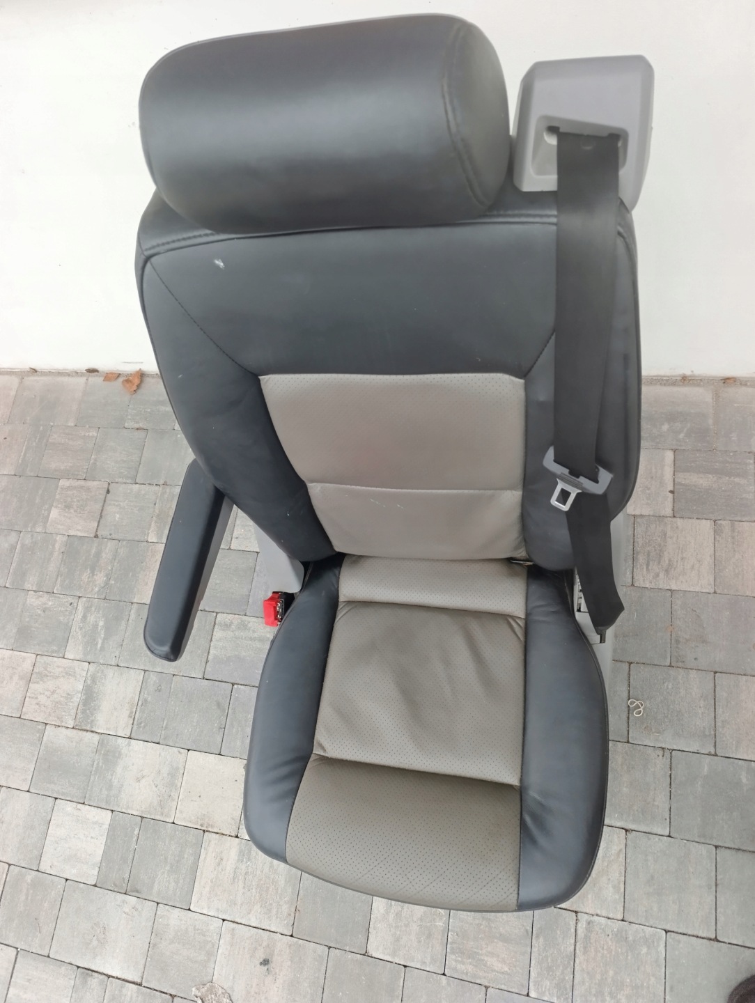 VW T5 T6 MULTIVAN Sitz drehend DRUGI/TRZECI RZAD Leder