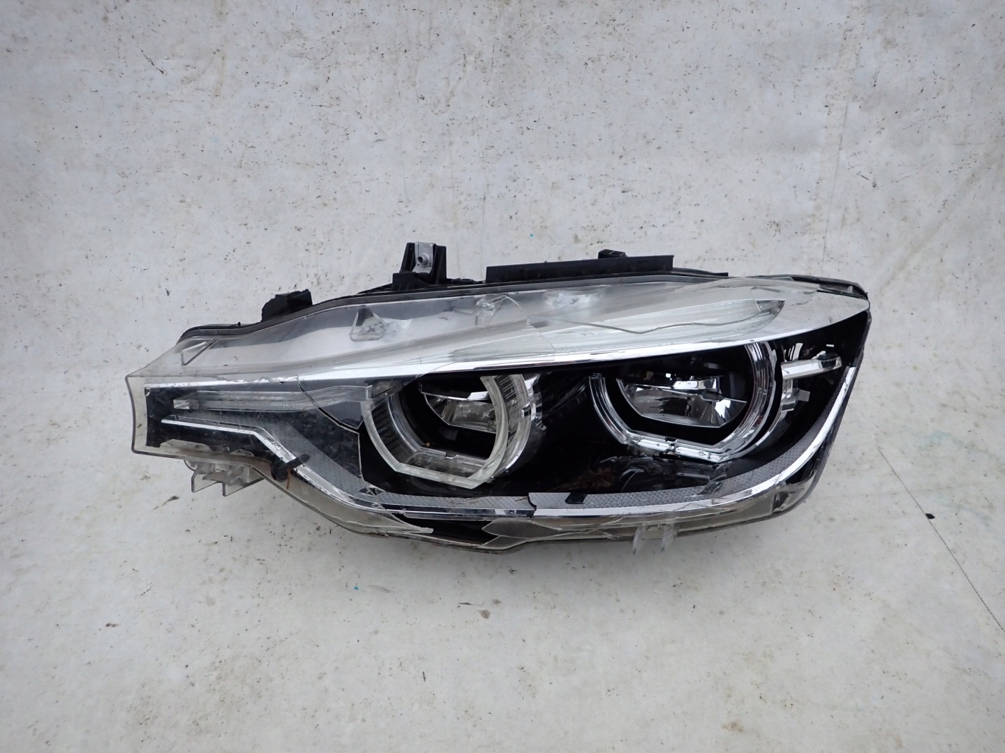 BMW 3 F30 F31 LIFT 15- light left ADAPTIVE LED
