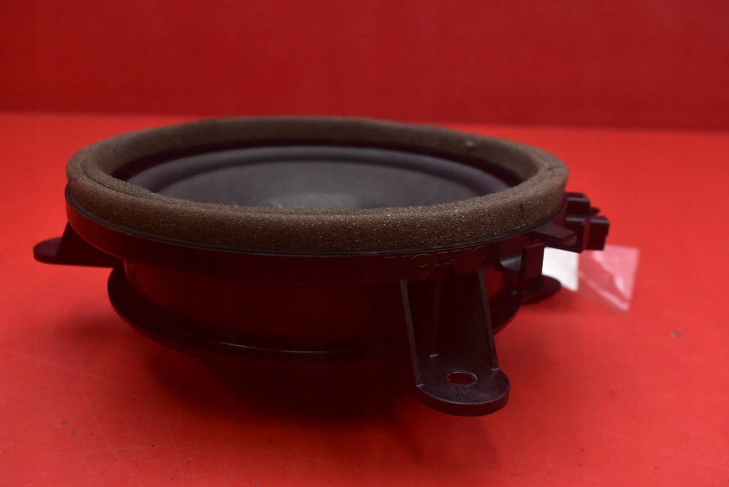 speaker right front 50657444 VOLVO XC60 1 and 08-13