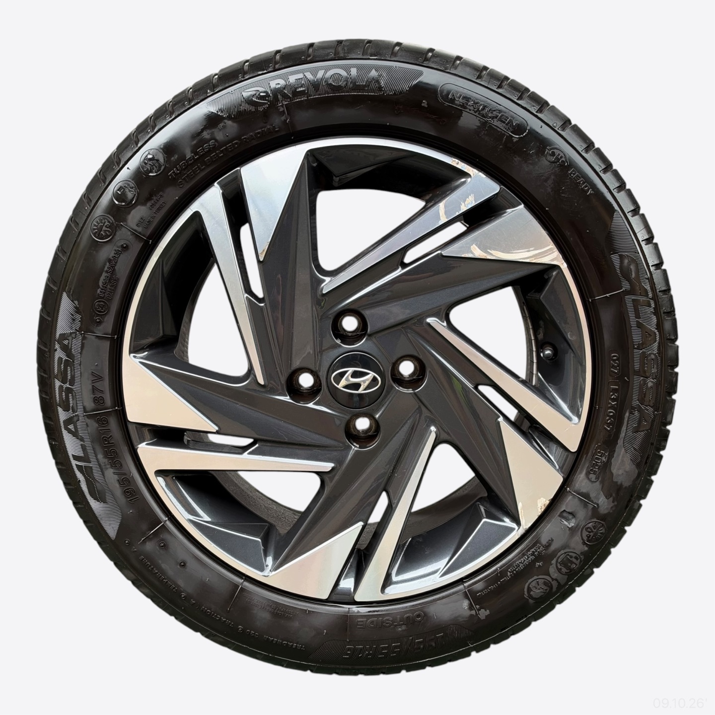 kola gumy disky HYUNDAI BAYON MICHELIN 195/55/16" 5MM letne