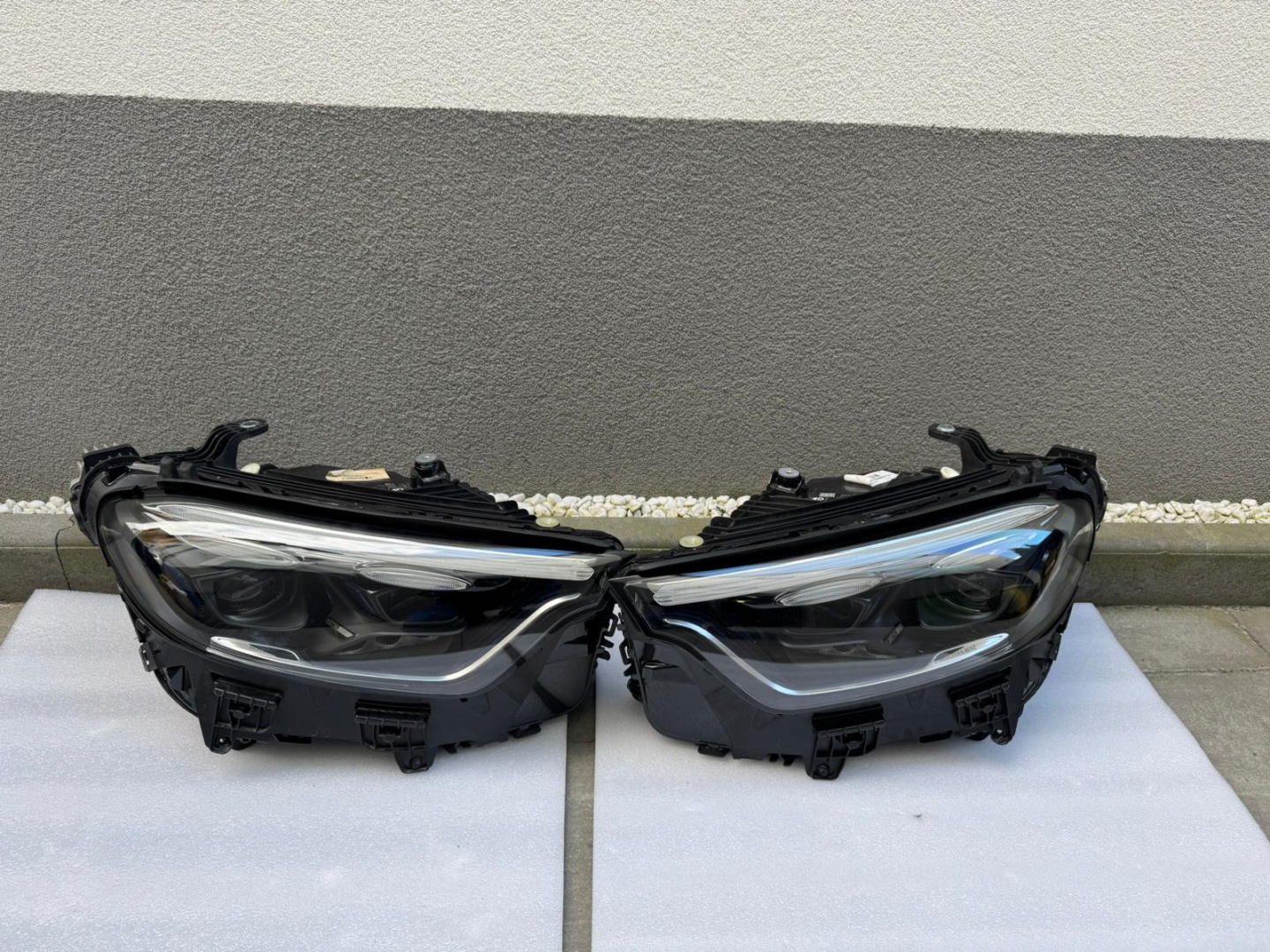 lights Mercedes GLC W254 Digital left right