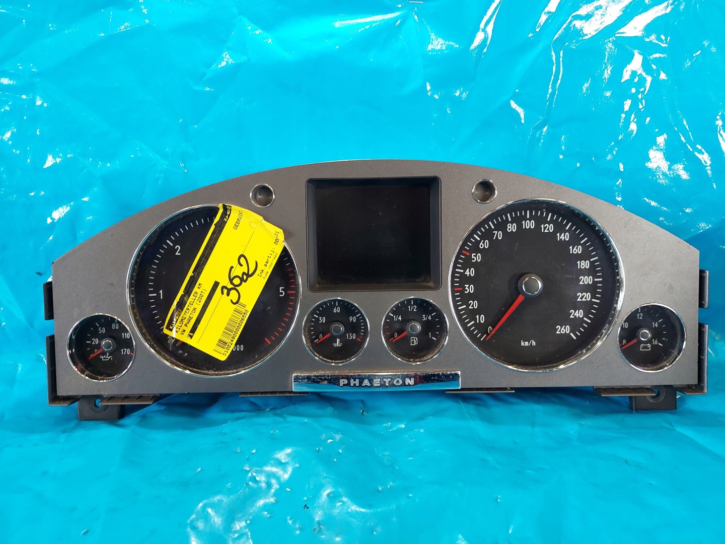 dials clock VW PHEATON 3.0 TDI 3D0920885A
