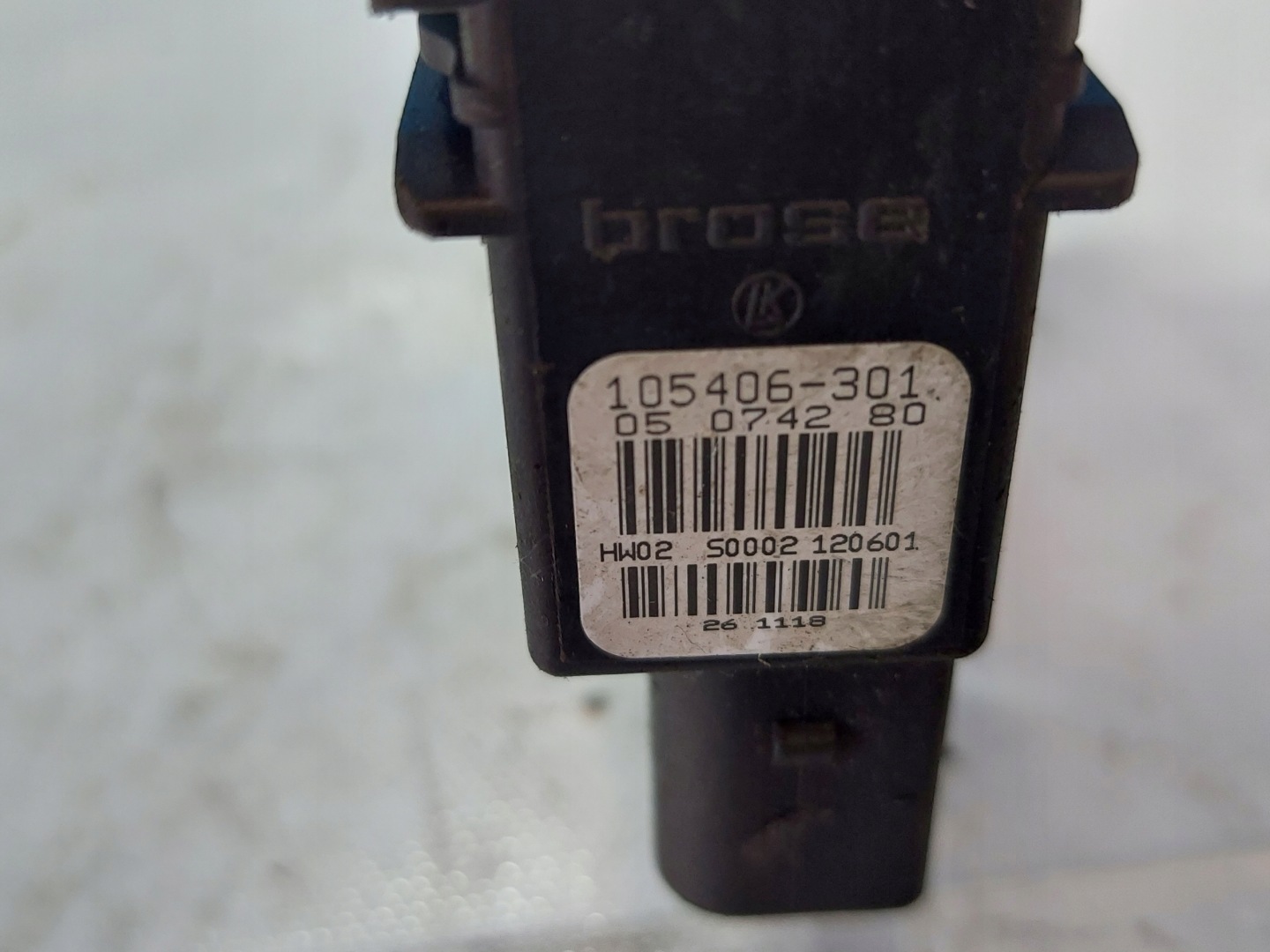 engine lifting windows GOLF IV 105406301 left rear part
