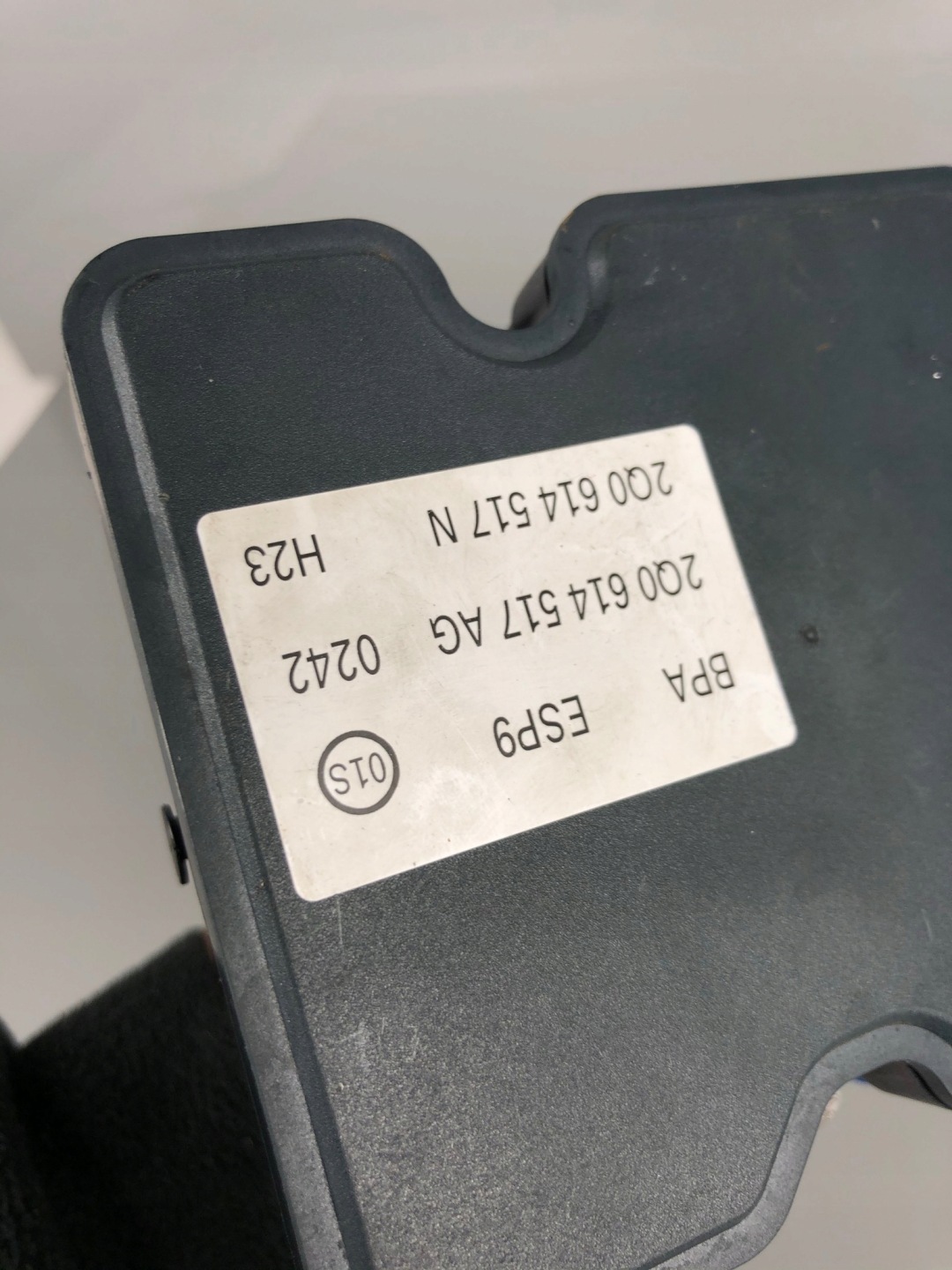 pump control unit ABS VW AUDI SEAT 2Q0614517AG