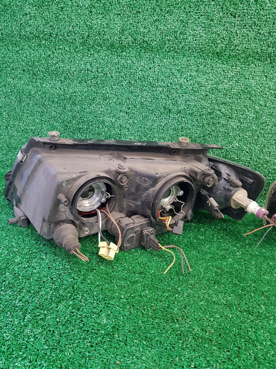 lights front KOMPLET VOLKSWAGEN PASSAT B5
